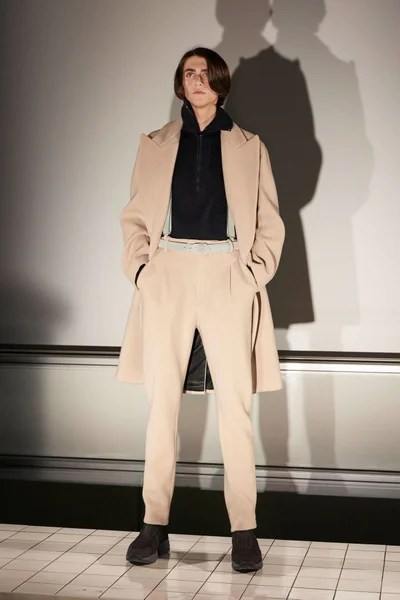 Look 6
